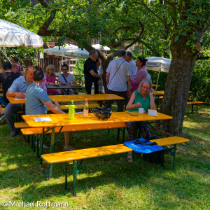 Johanniskirchweih Pfarrbiergarten